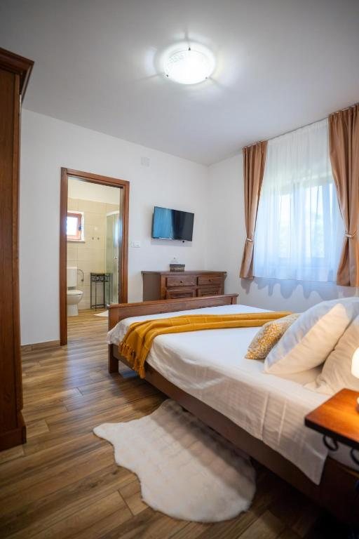 Treća spavaća soba s izravnim ulazom u vlastitu kupaonicu